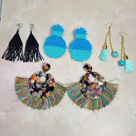 Earrings bundle of 4 pairs of earrings - Picture 2 of 11